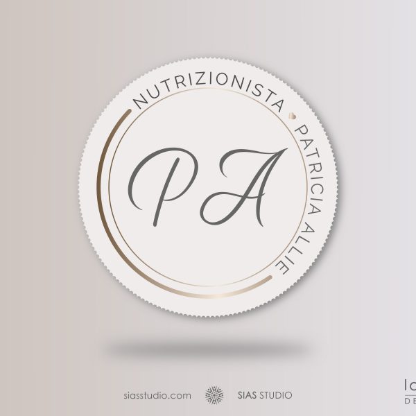 Logo design precostruito "Patricia Allie" Design professionale con cerchi effetto oro