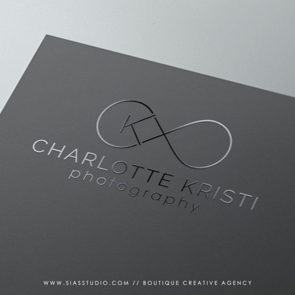 Charlotte Kristi - Logo design unico